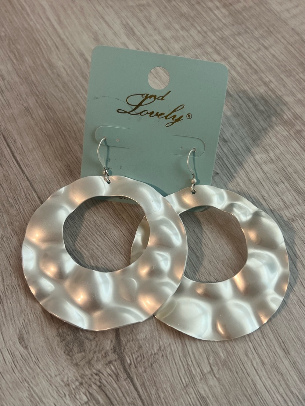 5/$25 NWT Silver-Tone Textured Hammered Hoop Earrings